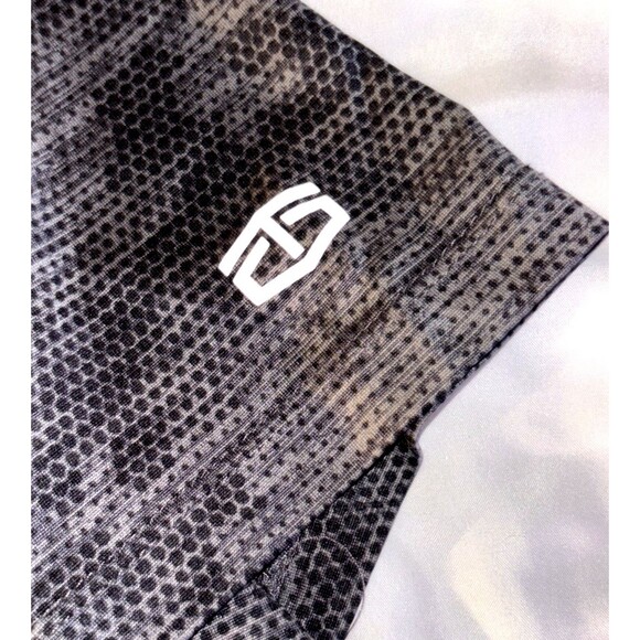 Tapout Men’s Large Workout Gym Athletic Running Boxing MMA - Picture 6 of 6